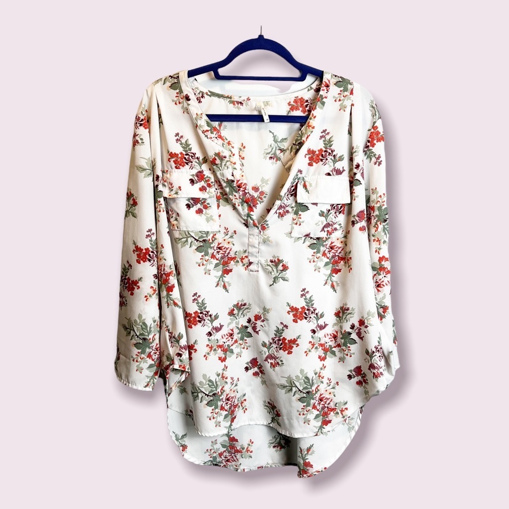 Live‎ 4 Truth - Womens White Floral Blouse V- Neck Plus Size - Sz. 2X